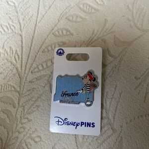 Disney Parks Epcot World Showcase France Minnie Mouse Pin New With Card BNWT